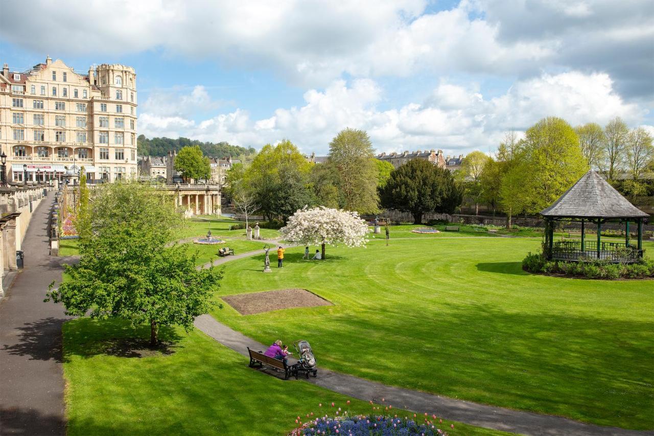 Stunning Spacious Central Apartment Near Parade Gardens Bath Buitenkant foto