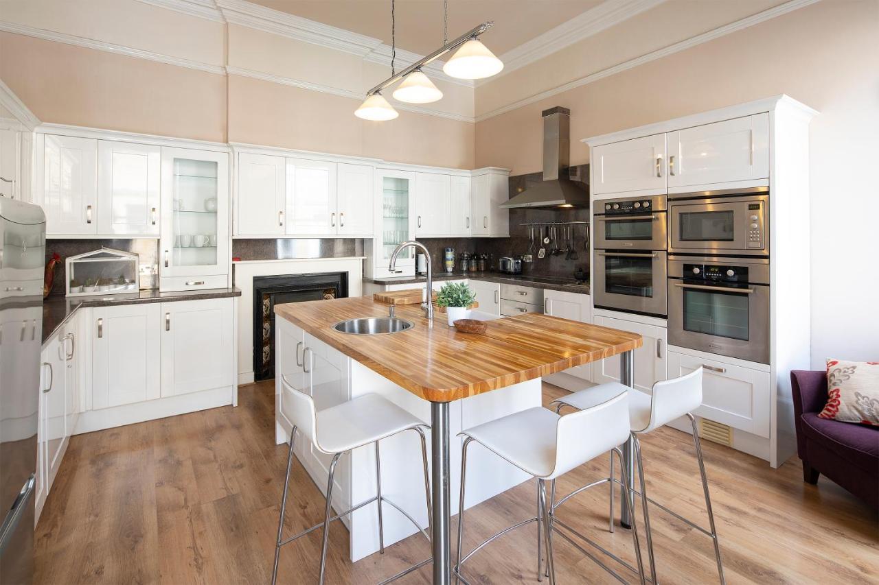 Stunning Spacious Central Apartment Near Parade Gardens Bath Buitenkant foto