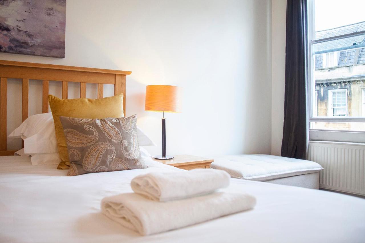 Stunning Spacious Central Apartment Near Parade Gardens Bath Buitenkant foto